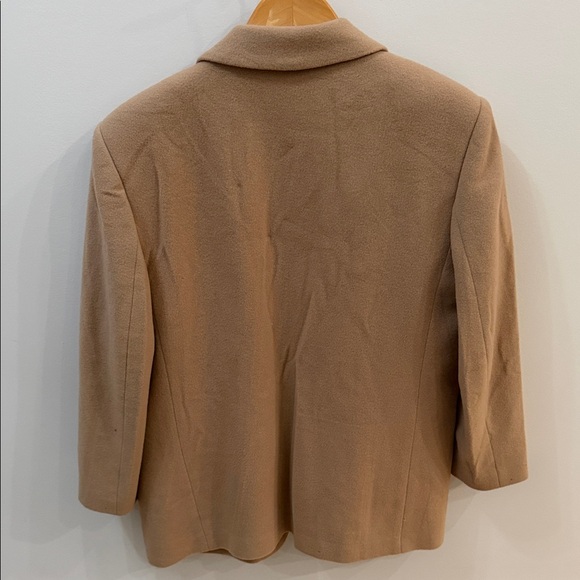 Lindor Tan Wool Cashmere Blazer – Size 16 - Picture 5 of 9